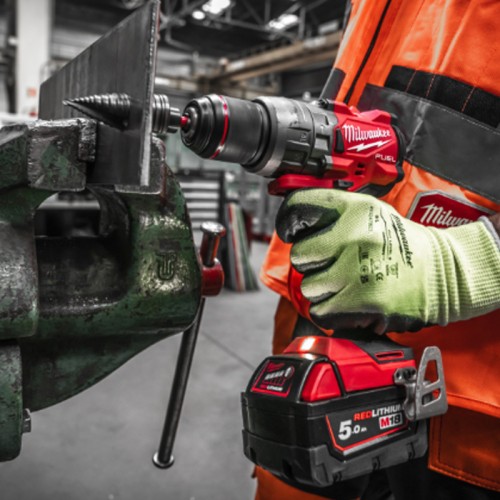 TALADRO PERCUTOR FUEL M18FPD3-402C 18V 4933492473 MILWAUKEE 2